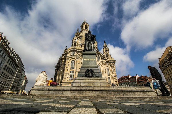 Location voiture cannes : flexibilité et choix à portée de main